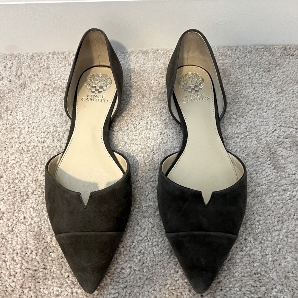 Vince Camuto Women’s Gray Suede Sandals Size 9.5